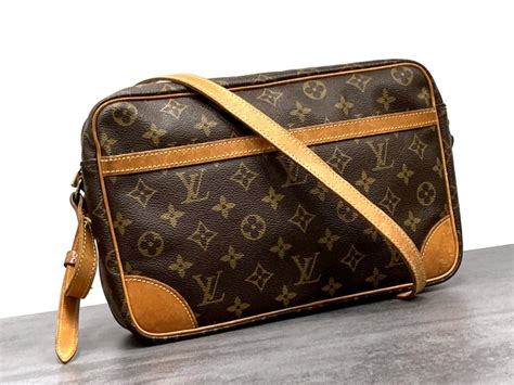 borsa imitazione louis vuitton milano